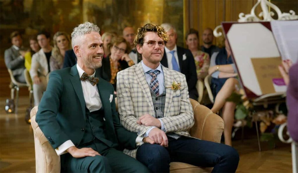 Married at First Sight 2023 deelnemers François en Wilfred op hun huwelijksdag. Credits: Still Tv RTL4 / MAFS